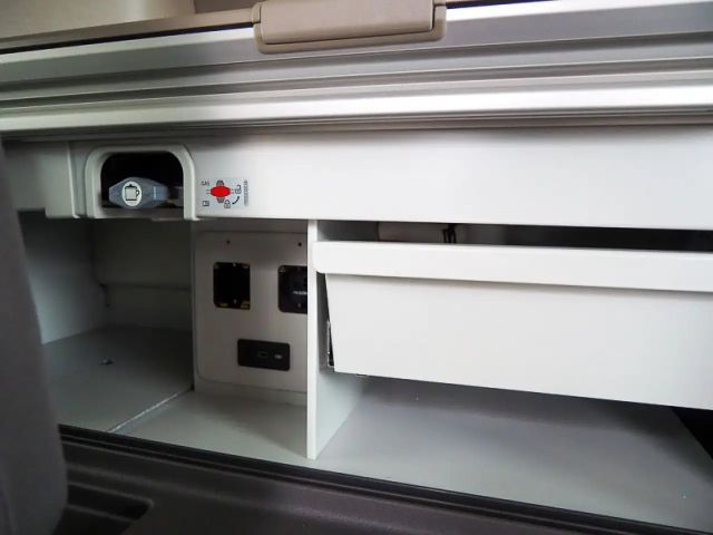 Volkswagen T7 California