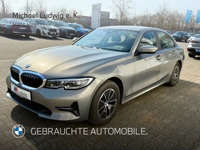 BMW 318 2022 Benzine
