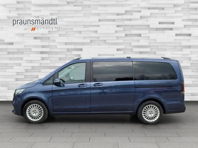 Mercedes-Benz V 220
