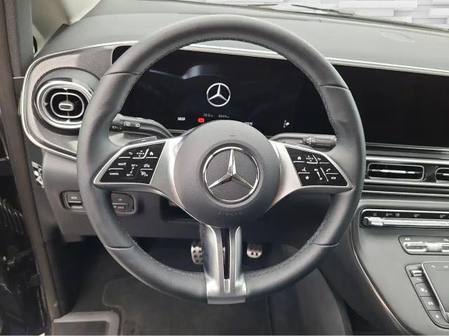 Mercedes-Benz V 220
