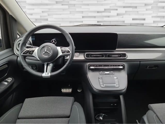Mercedes-Benz V 220