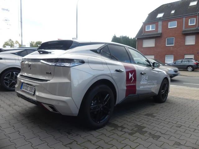 DS DS 4