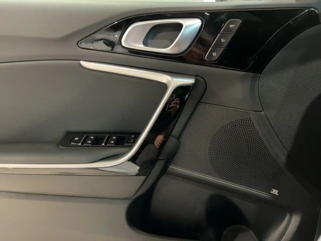 Kia Ceed SW / cee'd SW