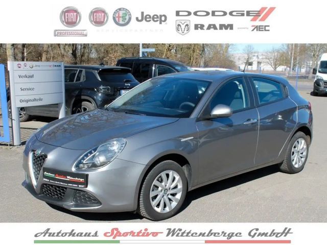 Alfa Romeo Giulietta 2021 Benzine