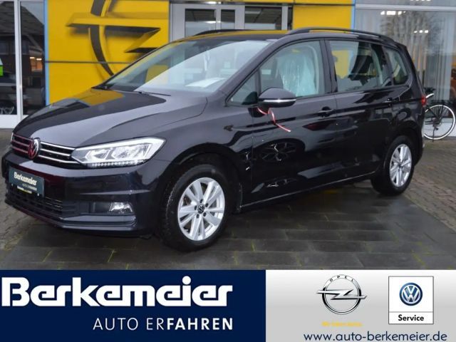 Volkswagen Touran Comfortline 2.0TDI NAVI / SHZ / 7xSitze / Allwr. 2022 Diesel