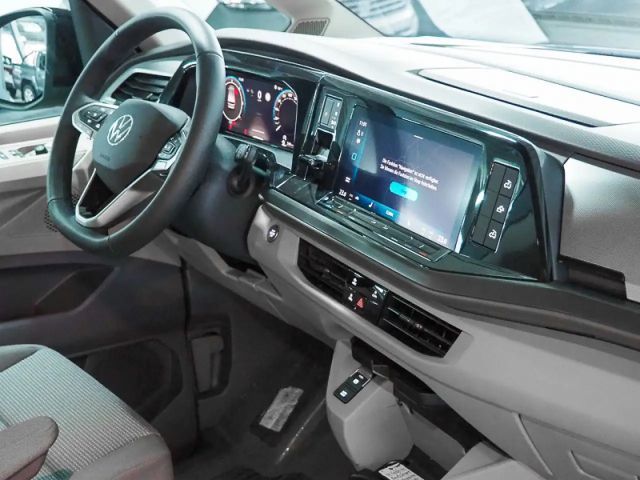 Volkswagen T7 California