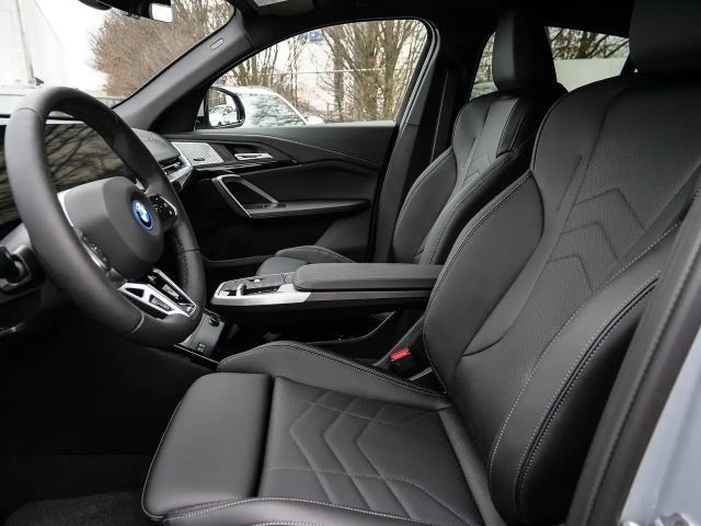 BMW iX2
