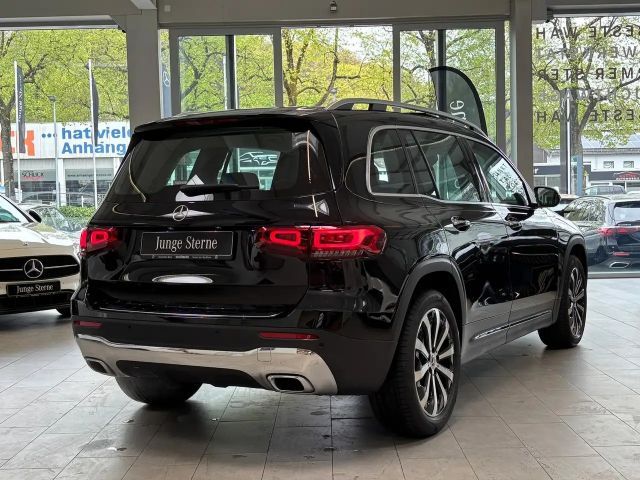 Mercedes-Benz GLB 250