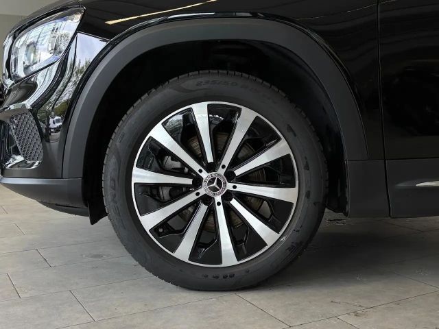 Mercedes-Benz GLB 250