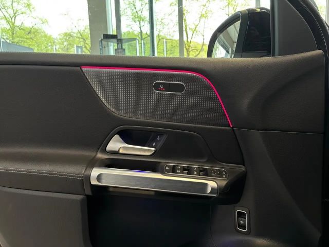 Mercedes-Benz GLB 250