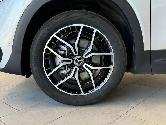 Mercedes-Benz EQB 300
