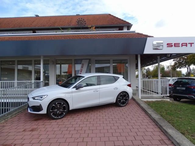 Cupra Leon Leon VZ 1.4 e-HYBRID DSG 245PS el.Sitz Sitzheiz. K 2024 Hybride / Benzine