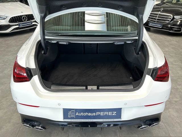 Mercedes-Benz CLA 45 AMG