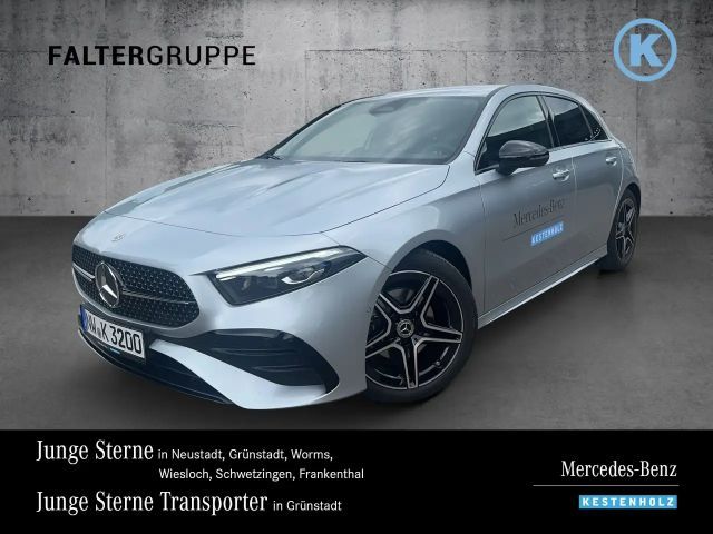 Mercedes-Benz A 200 2024 Benzine