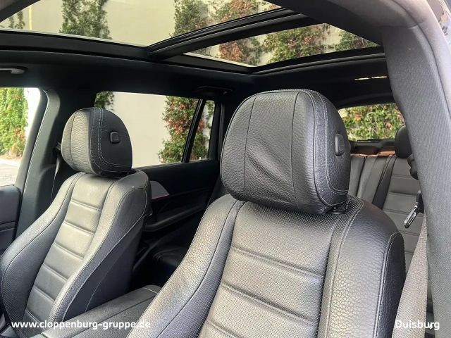 Mercedes-Benz GLS 400