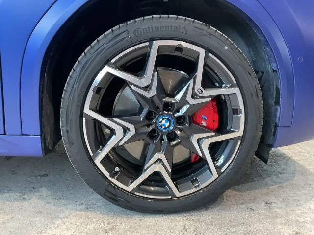BMW iX2
