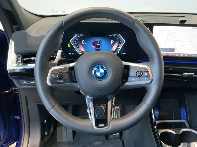 BMW iX2