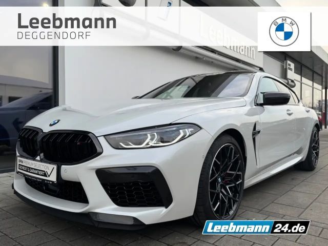 BMW M8 2024 Benzine