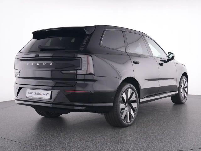 Volvo EX90