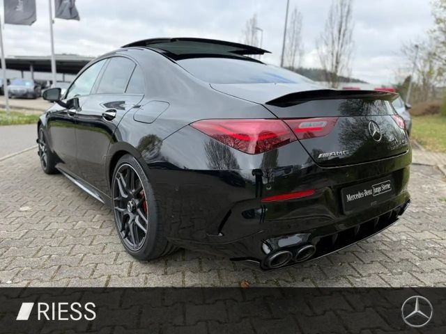 Mercedes-Benz CLA 45 AMG