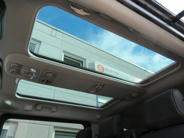 Peugeot Traveller