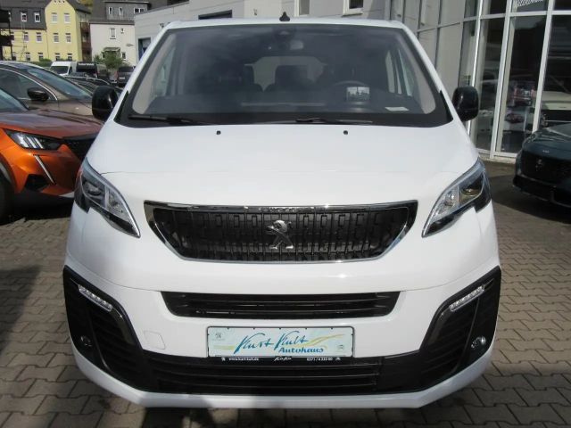 Peugeot Traveller