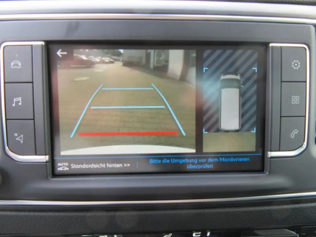 Peugeot Traveller