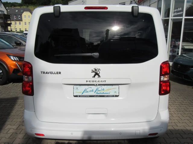 Peugeot Traveller