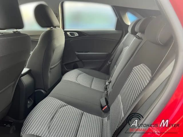 Kia Ceed / cee'd