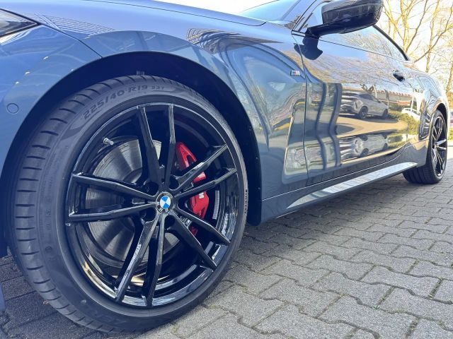 BMW 440