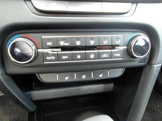 Kia Ceed / cee'd
