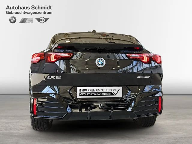 BMW iX2