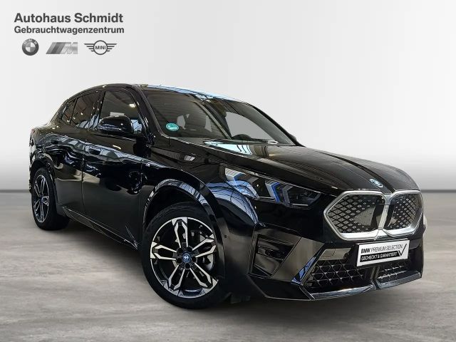 BMW iX2
