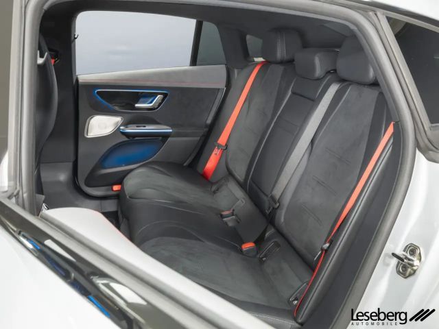 Mercedes-Benz EQE 300