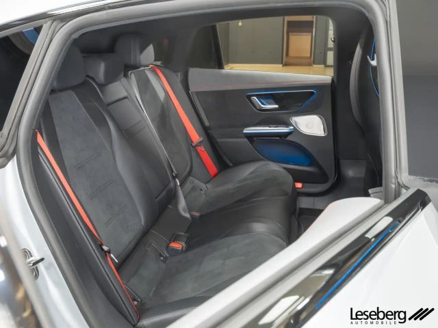 Mercedes-Benz EQE 300