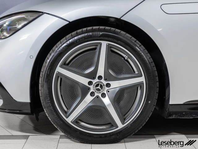 Mercedes-Benz EQE 300
