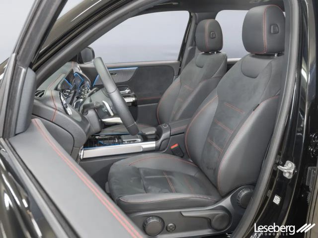 Mercedes-Benz EQB 350