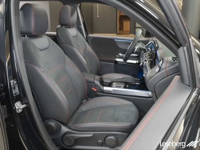Mercedes-Benz EQB 350