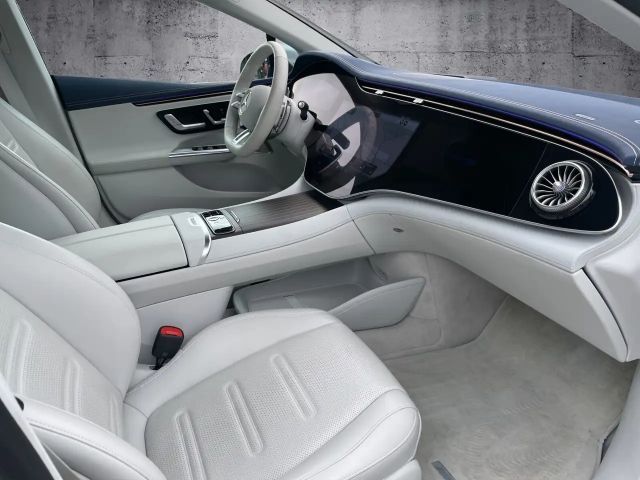 Mercedes-Benz EQE 53