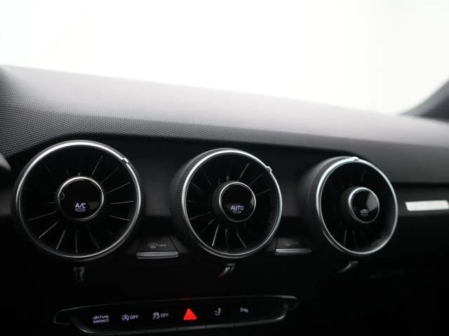 Audi TTS