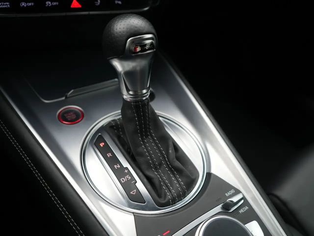 Audi TTS