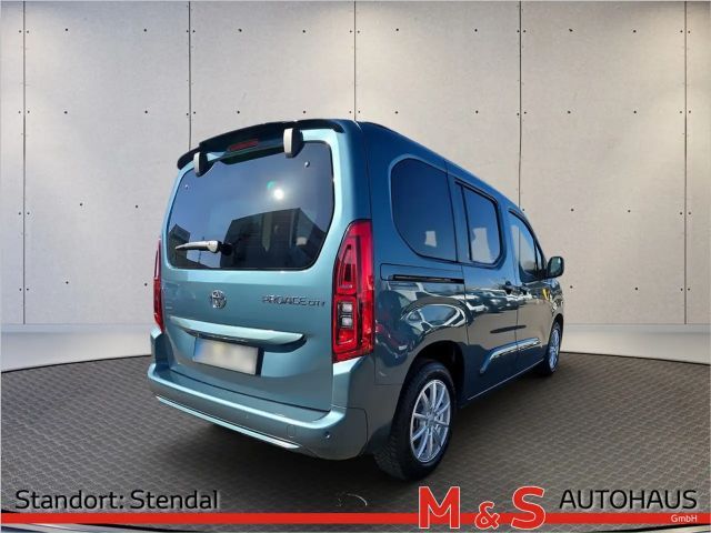 Toyota Proace City