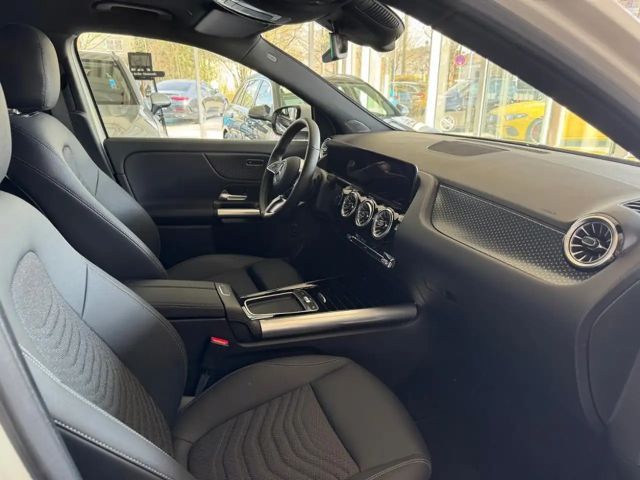 Mercedes-Benz EQA 350