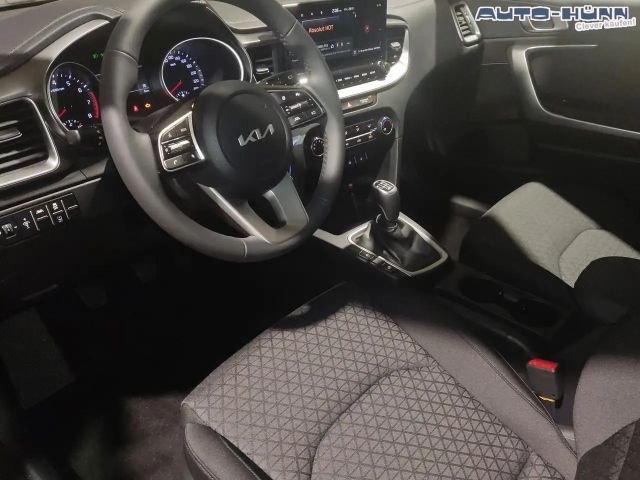 Kia Ceed / cee'd