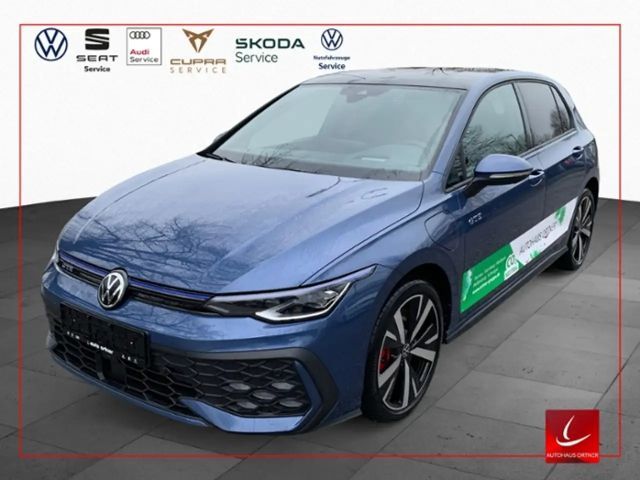 Volkswagen Golf GTE MATRIX-LED AREEA VIEW HUD DCC NAVI TRAVEL ASS 2025 Benzine