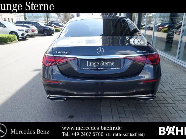 Mercedes-Benz S 400