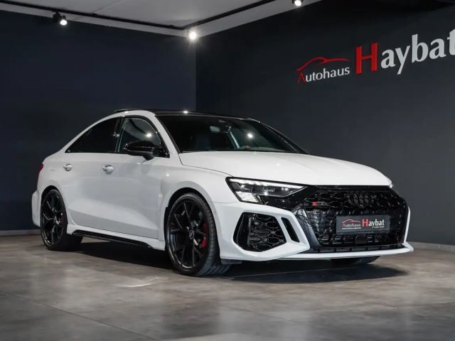 Audi RS3 2022 Benzine