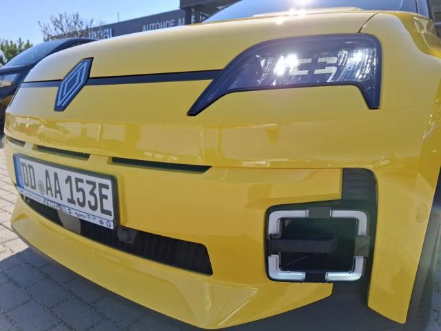Renault R 5