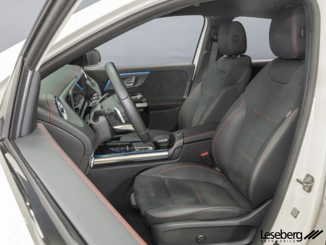 Mercedes-Benz EQA 300