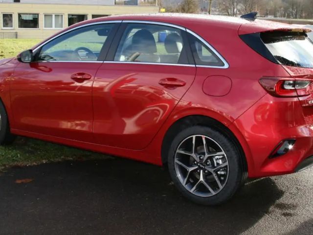 Kia Ceed / cee'd